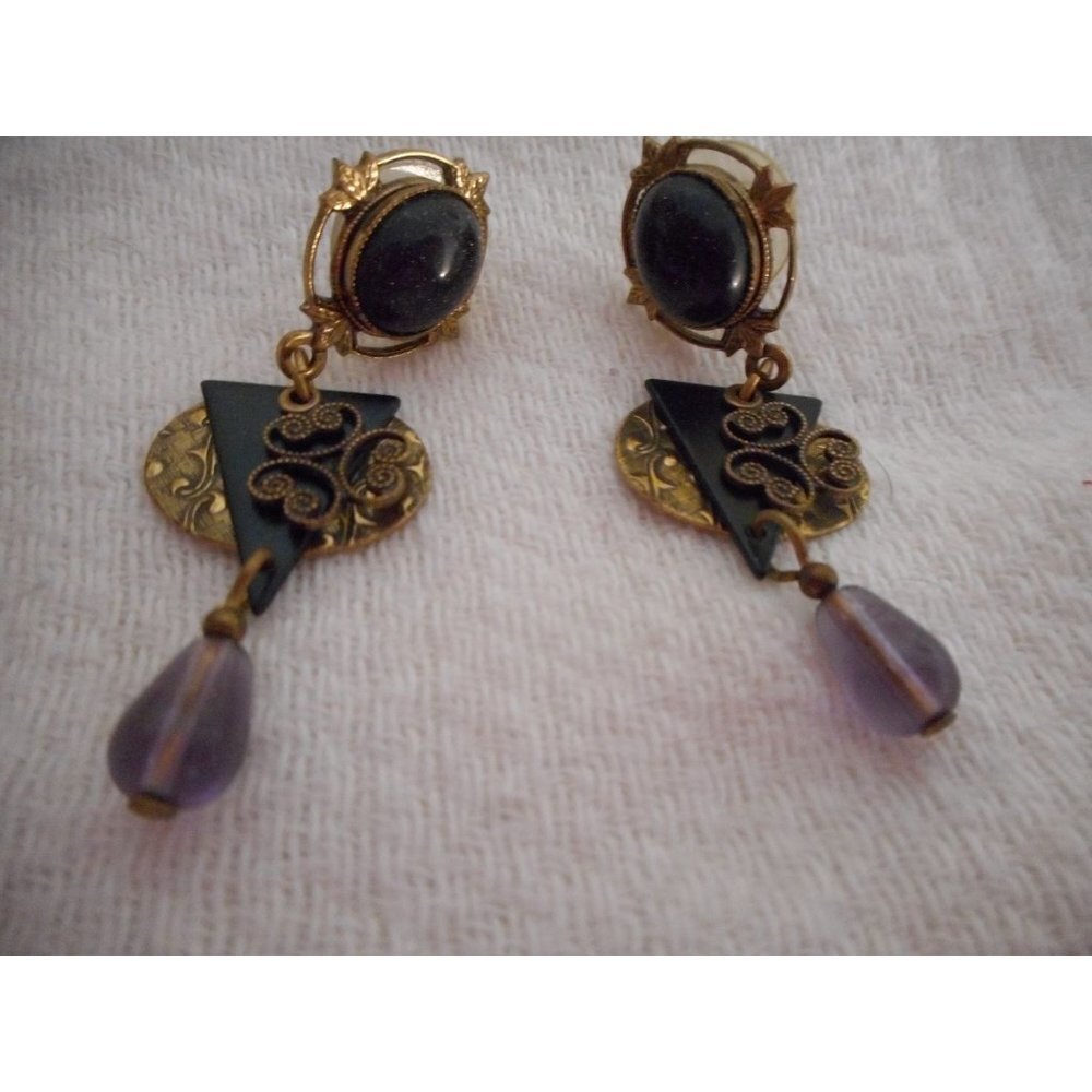 Vintage Estate Costume dangle Earrings purple gold - Picture 2 of 2